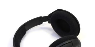 Gli auricolari senza jack dell’iPhone 7 una novità? Non proprio, parliamone con Plantronics Auricolari senza fili