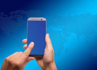 Periscope, è possibile visionare e ricercare le dirette attraverso gli hashtag: un aggiornamento solo per il web! Periscope: arrivano gli hashtag